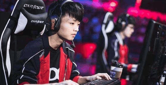 在对手显听 在对手显听